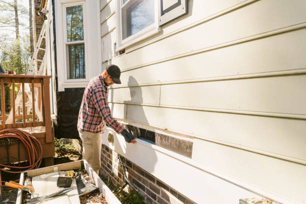 Trusted Emergency Siding Repair service in Newport, NC - Creative Siding